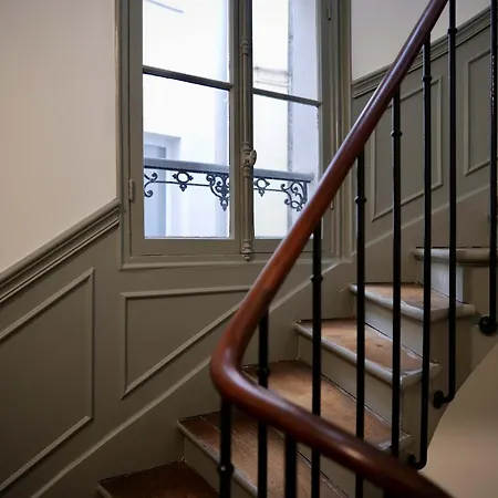 New 354 Paradis- Cosy Center Lejlighed Paris